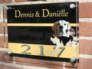 deurbord dennis