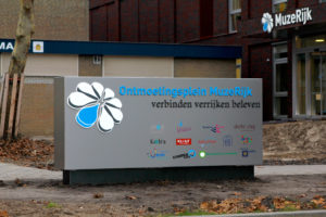 RVS zuil MuzeRijk